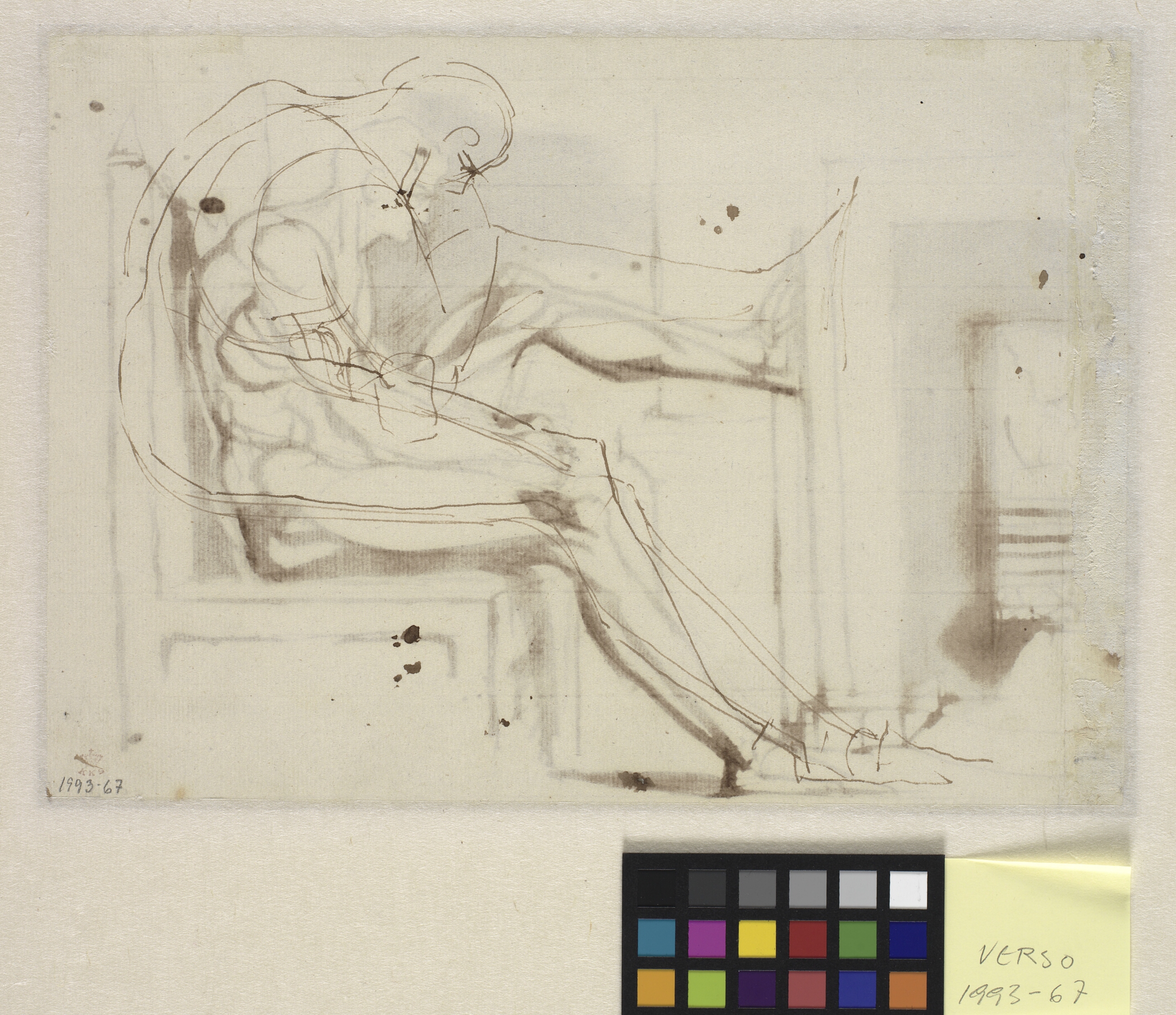 Siddende nøgen mand med højre ben støttet mod en kamin. Rids af samme figur som recto